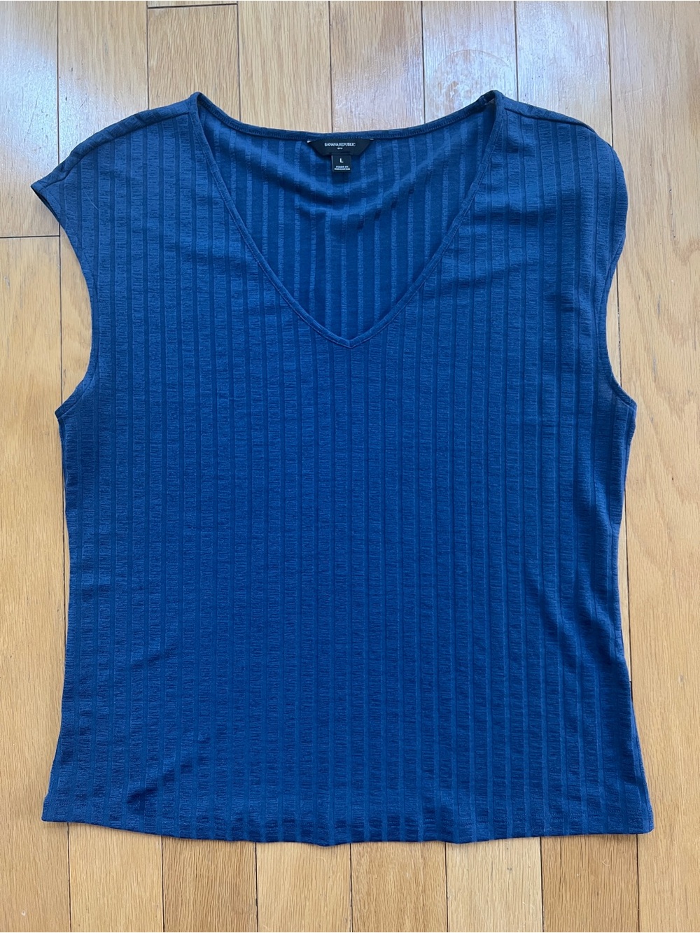 Banana Republic Oceana Blue Ribbed V-Neck Cap Sleeve Top